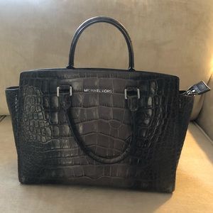 Michael Kors Selma Large Satchel